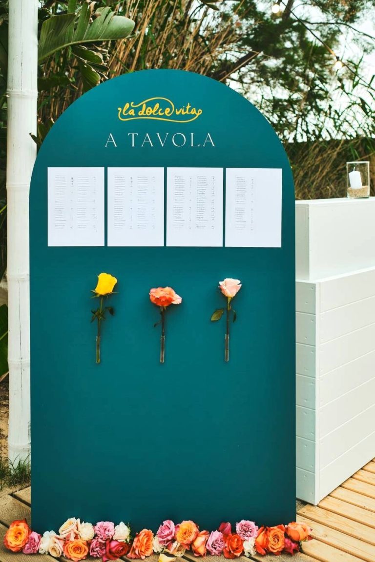 To match the event, a seating chart with the logo was created for a private event in Puglia, Italy.